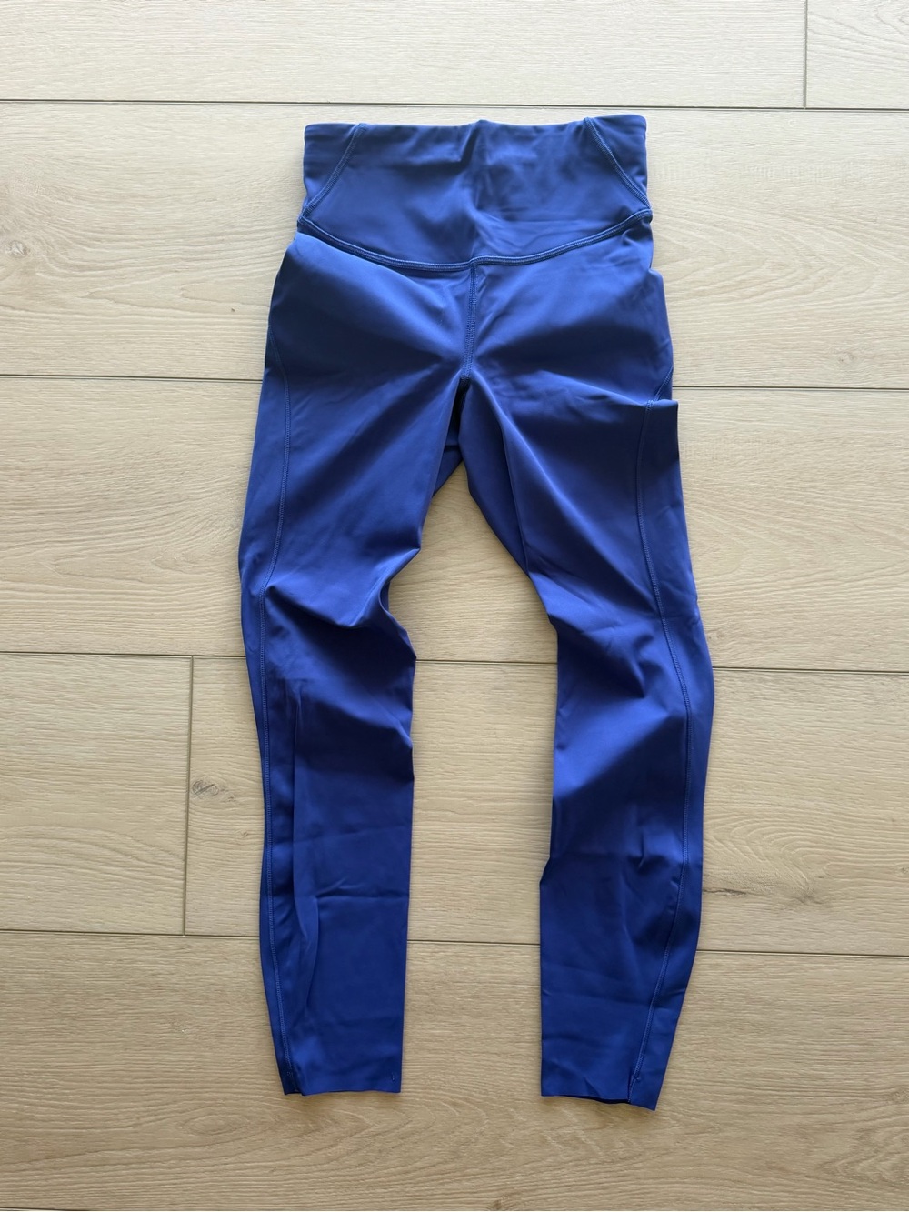 Lululemon Fast & Free NWOT royal blue 25”